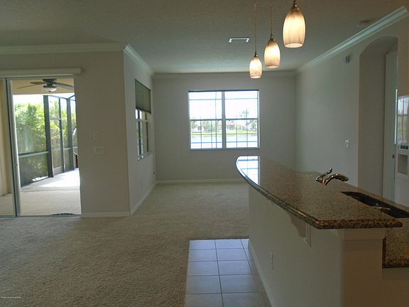3rd image of 5855 Trieda Dr
