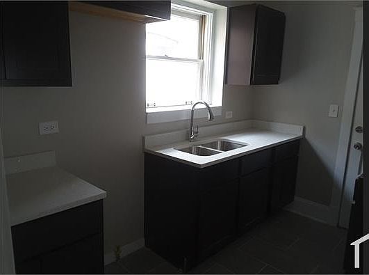 3rd image of 9625 S Forest Ave #1W