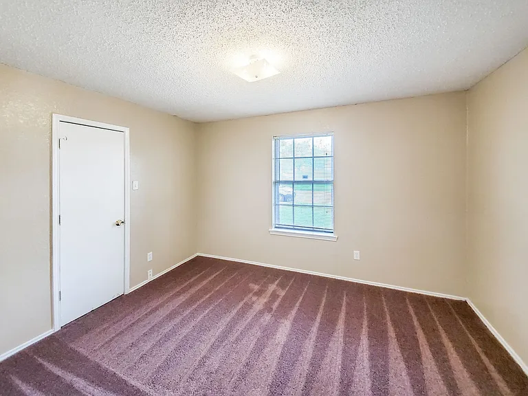 7507 Tiffany Meadows Ln — Photo 9