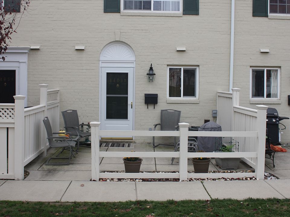 1st image of 1409 N Van Dorn St #B