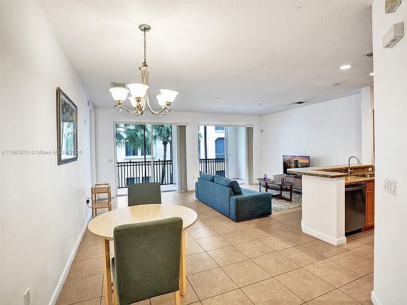 3rd image of 2925 NW 126th Ave #1311