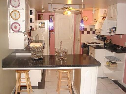 4th image of 412 Long Dr