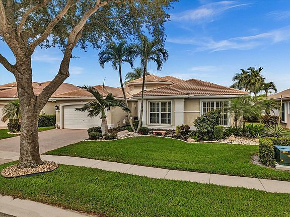 2nd image of 13203 Alhambra Lake Circle