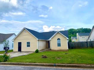 5931 Green Meadow Way, Rex, GA 30273