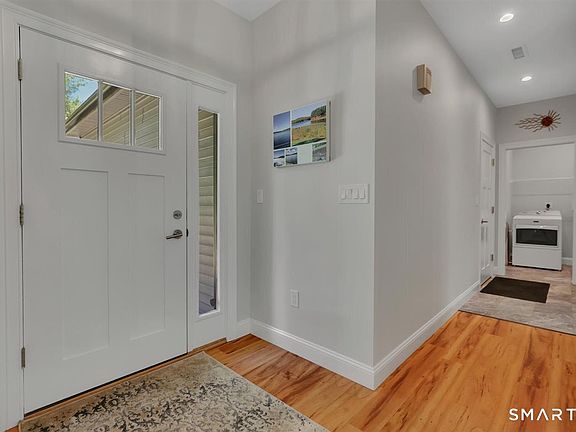 5th image of 443 Marsh Road