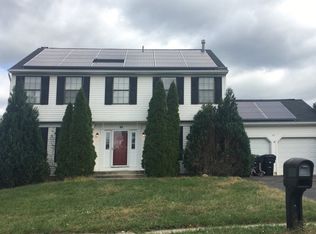 45 Westerly Dr, Sicklerville, NJ 08081