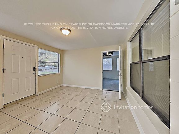 5th image of 2302 Carroll Grove Dr