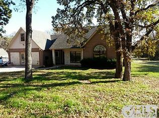 313 Circle Dr, Alvarado, TX 76009