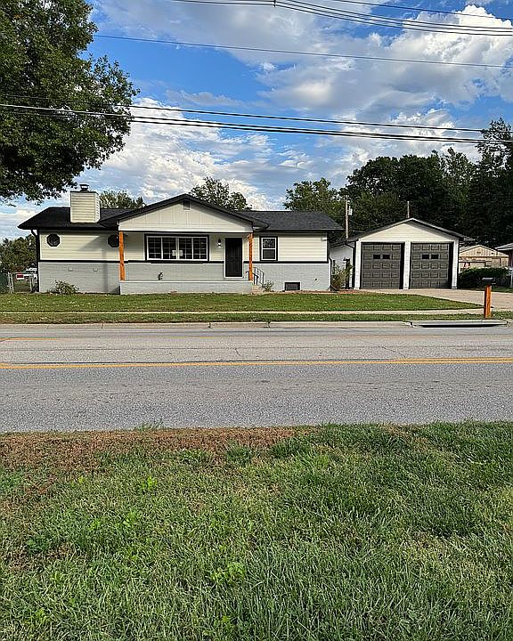 1st image of 940 N 56th St