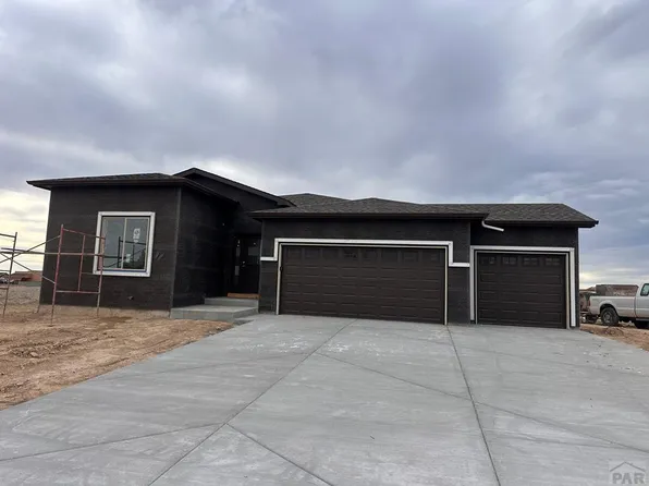 1170 E Kirkwood Dr, Pueblo West, CO 81007