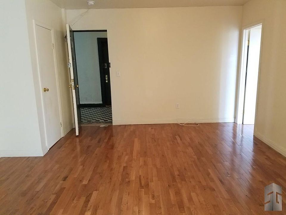 2nd image of 1541 Williamsbridge Rd APT 6l