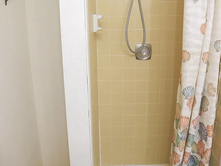 16 Glacier Ave #13 — Photo 21