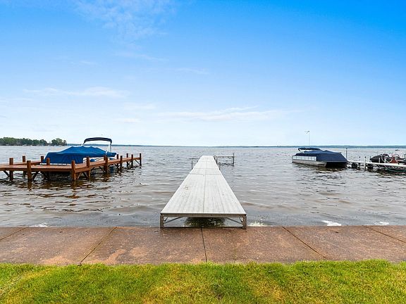 4th image of N5894 Lake Dr