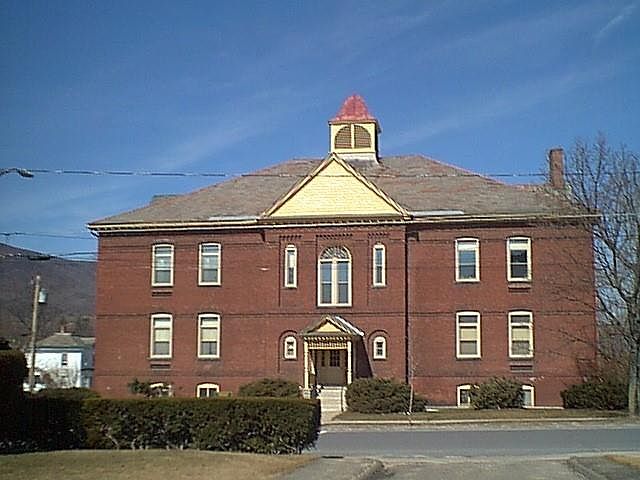 2nd image of 20 E Hoosac St