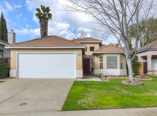 9001 Redwater Dr, Antelope, CA