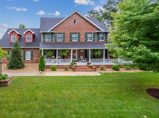 211 Parkview Ln, Lockport, IL 60441