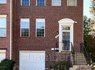 7710 Rachael Whitney Ln, Alexandria, VA 22315