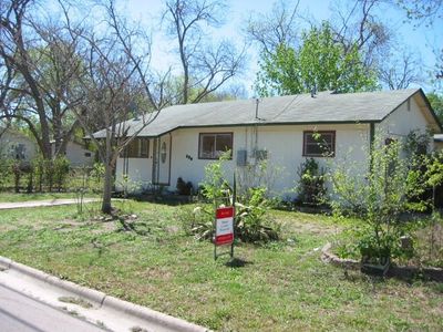 220 S Live Oak Ave, New Braunfels, TX, 78130