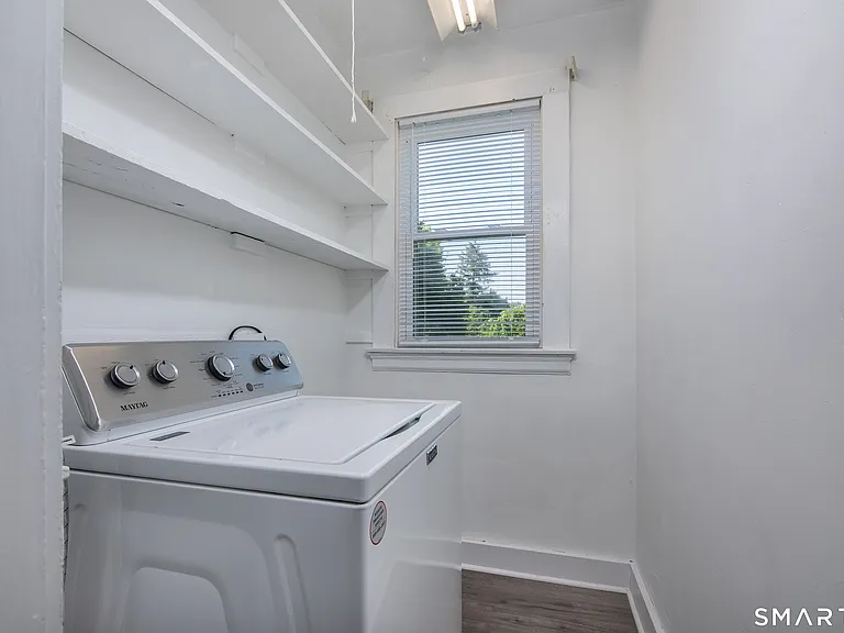 333 E Center St — Photo 7