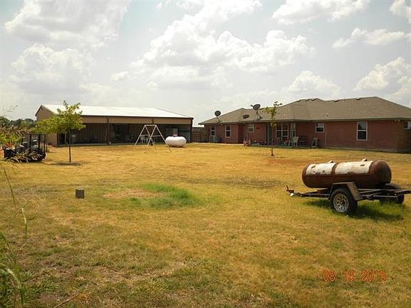 3rd image of 102 Horseshoe Bnd