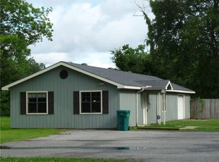 2615 Country Club Rd, Lake Charles, LA 70605