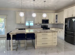 3403 W North A St, Tampa, FL 33609