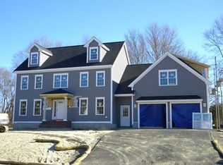 15 Northfield Dr, Bridgewater, MA 02324