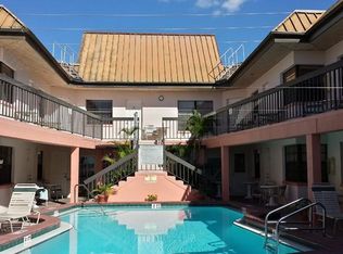 10360 Gulf Blvd, Treasure Island, FL 33706
