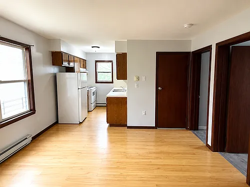 352 S 6th St Photo 1