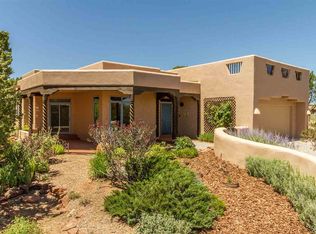 59 Encantado Rd, Santa Fe, NM 87508
