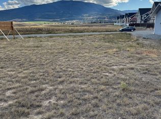 2555 Spring Bank Ave, Merritt, BC V1K1S1