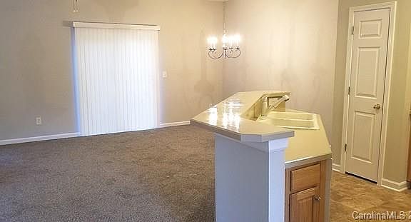 3rd image of 8446 Summerglen Cres