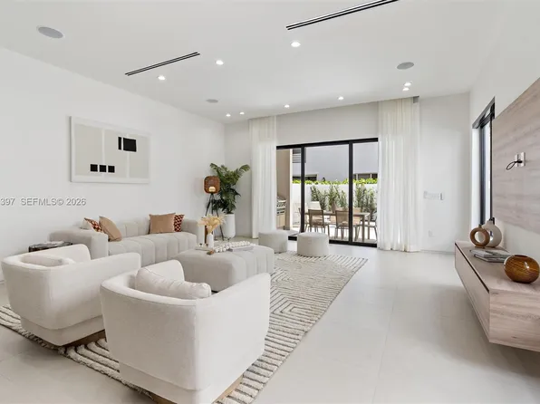(undisclosed Address), Fort Lauderdale, FL 33304