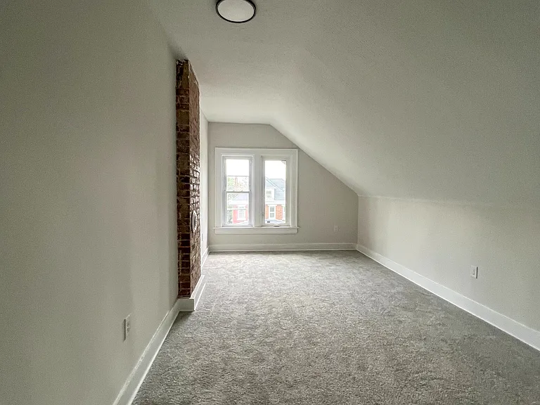 927 S Champion Ave #927 — Photo 18