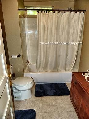 5th image of 2303 Warfield Way