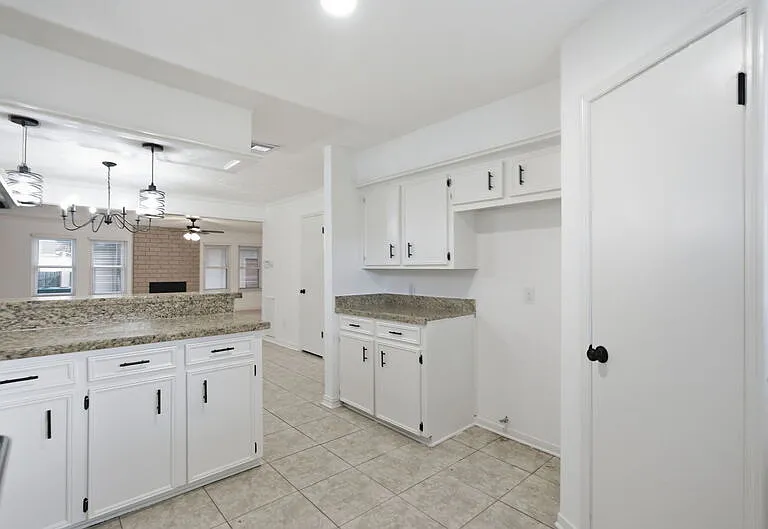 66 T Huxley Ln — Photo 13