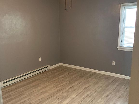3rd image of 2938 Argonne Ave #A