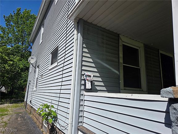 4th image of 11813 Soika Ave