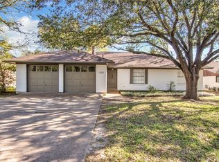 1203 Charles Ct, College Station, TX 77840