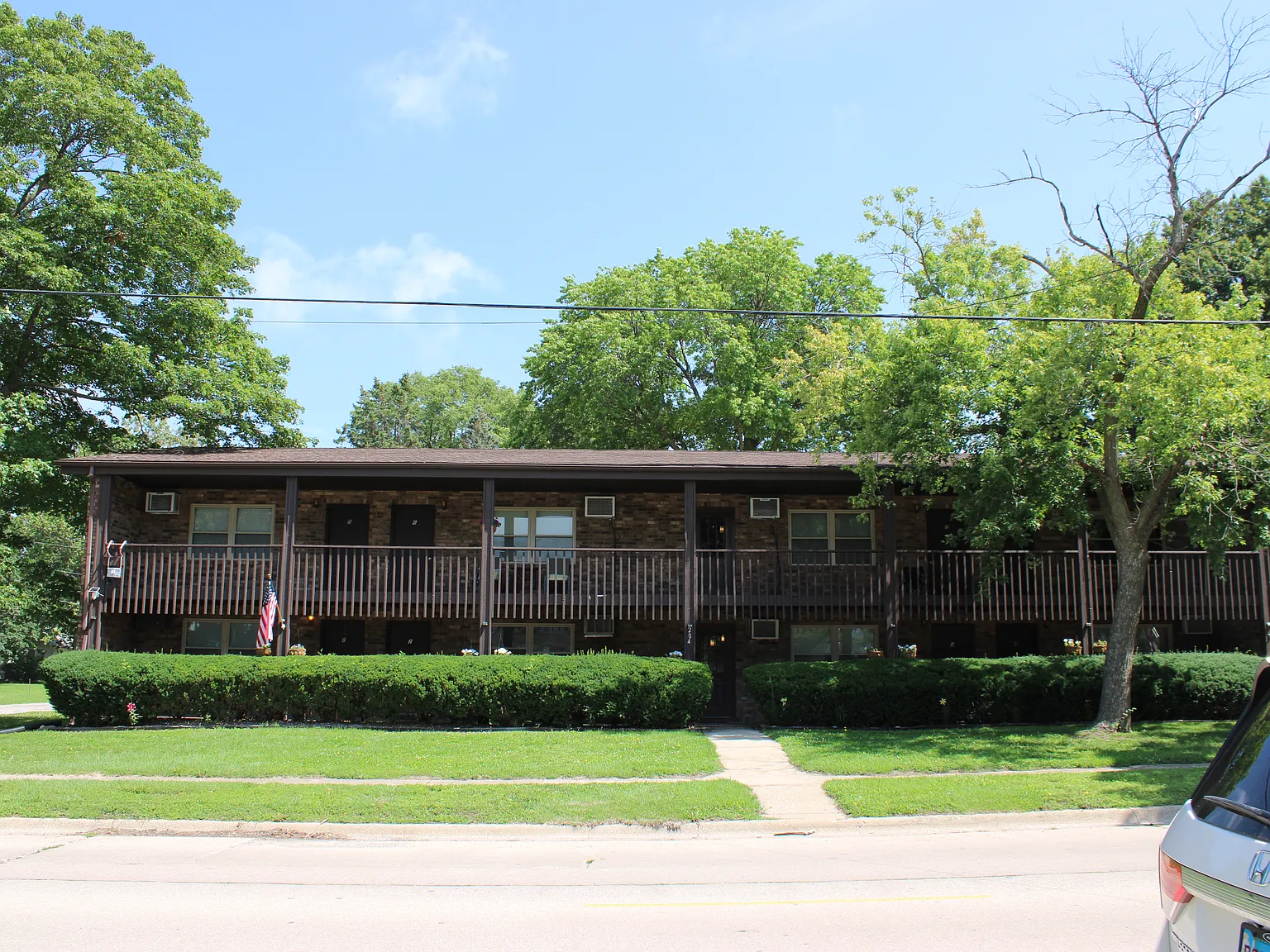 2 bed, 789 sqft, $1,100 — Photo 3