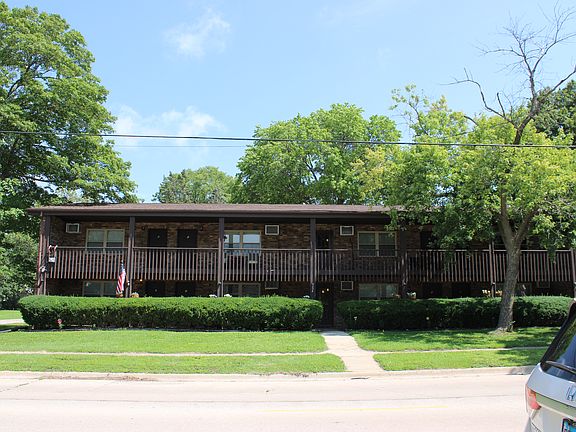3rd image of 206 E Center St #16