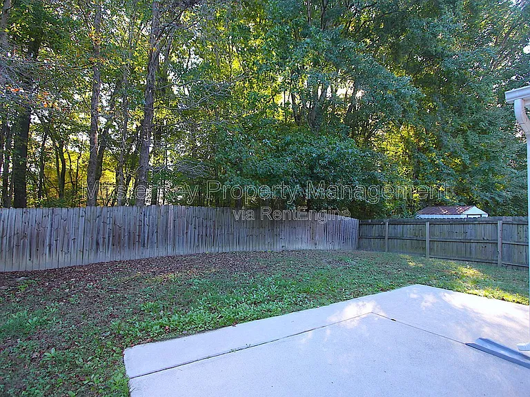 3215 Polite Ln — Photo 23