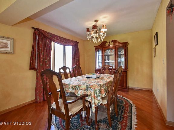 5th image of 18019 Sippel Dr