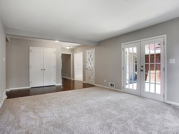 4th image of 5084 Miners Creek Cir