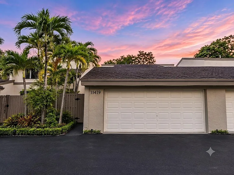 11419 SW 110th Ln — Photo 2