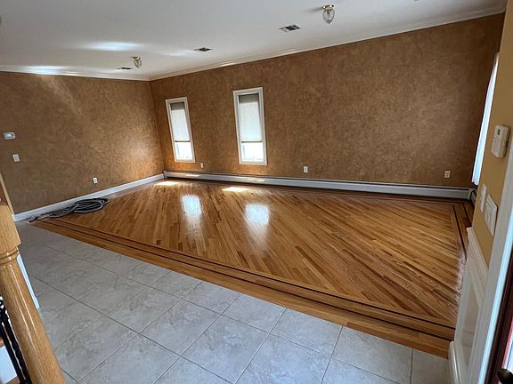 2nd image of 251 Carteret St