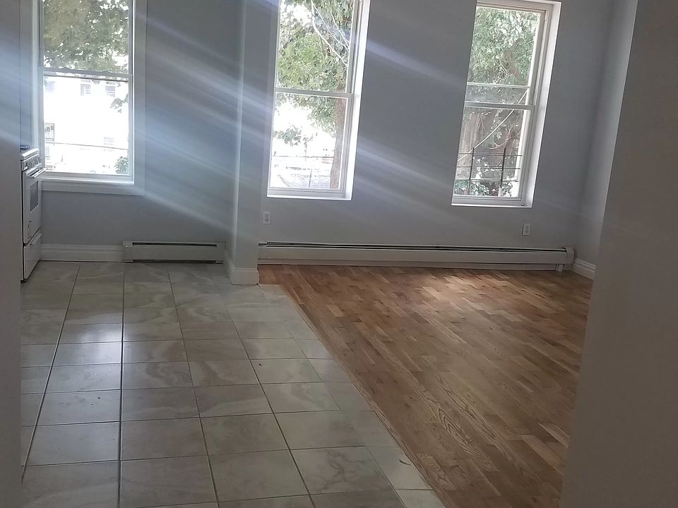 1st image of 185 Hale Ave
