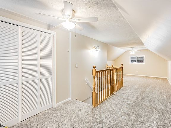 5th image of 293 N Edgehill Ave