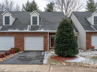 7 Cherokee Ridge Ct #7, Johnson City, TN 37604