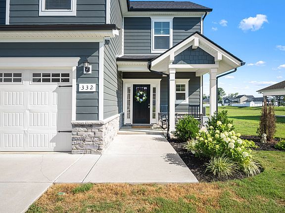 3rd image of 332 Ruby Cate Way